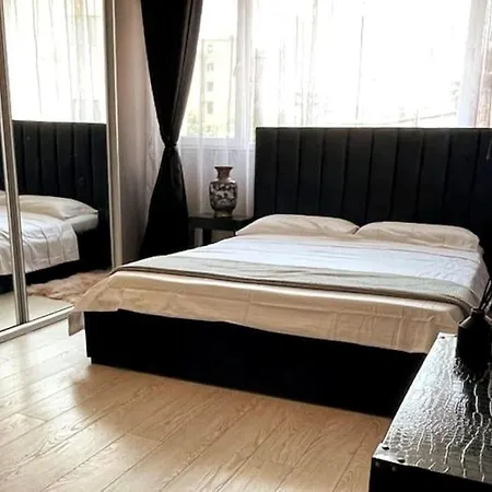 Lucomi's Bucharest
