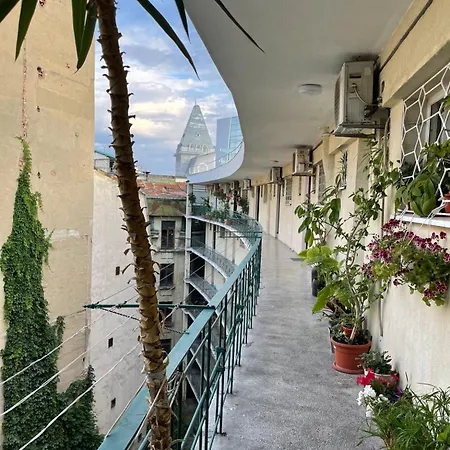 Lucomi's Apartment *